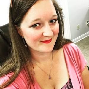 Meet your Posher, Deborah